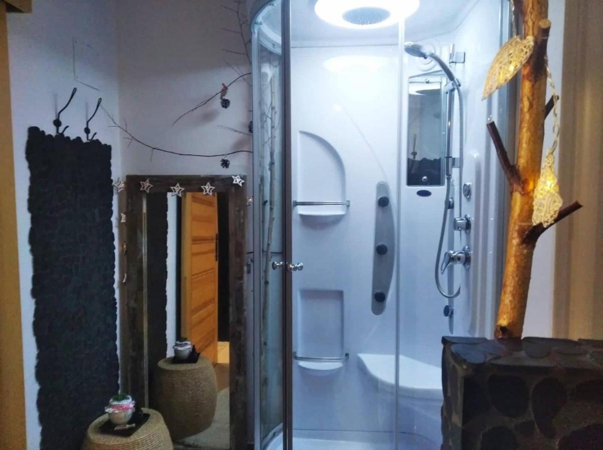 Skalny Zakatek Z Grota Solna Na Wylacznosc Lapsze Nizne Bagian luar foto
